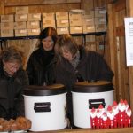 LudwigsTafel auf dem Weihnachtsmarkt 2003